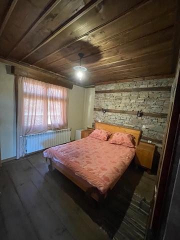 Leshten Guest Homes Экстерьер фото