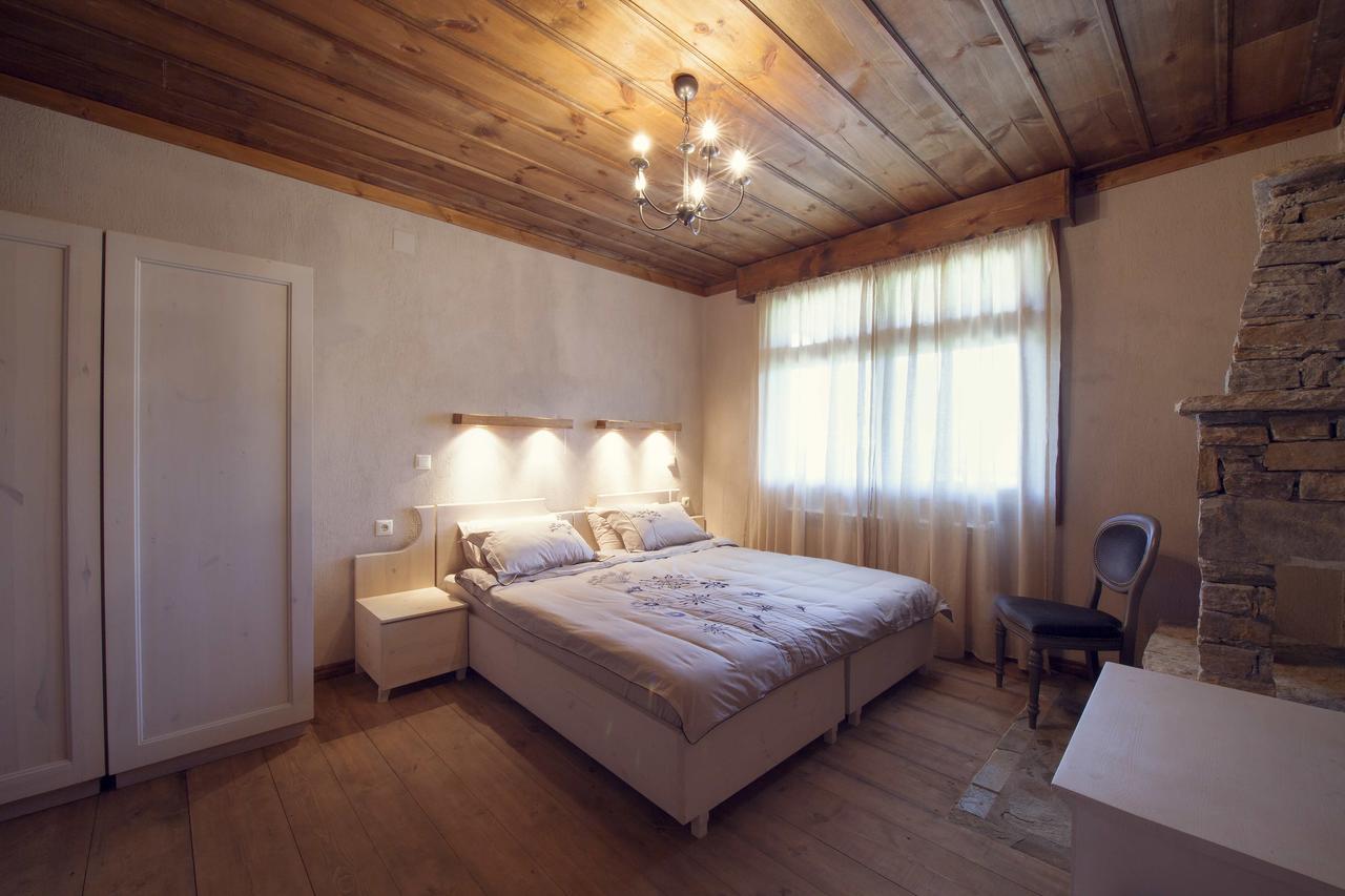 Leshten Guest Homes Экстерьер фото